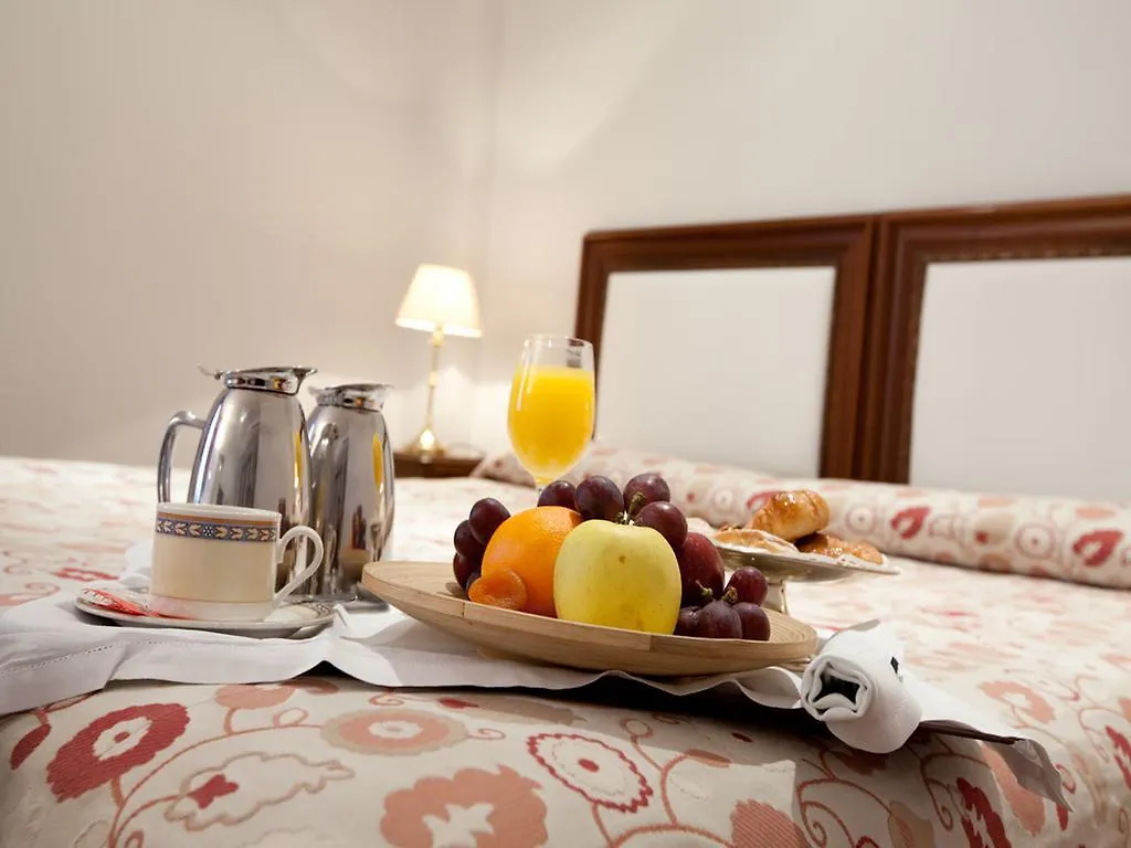 Don Pio Otel Madrid İspanya